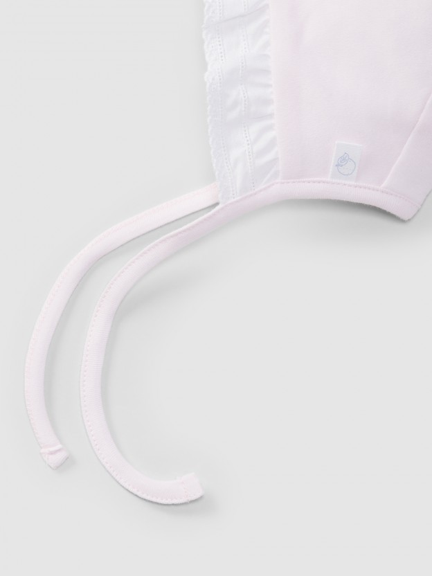 Bonnet pilot cap with English embroidery ruffle Bonnet pilot cap with English embroidery ruffle