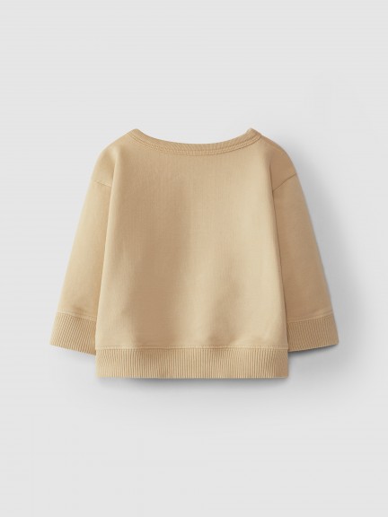 Sweater with wool embroidery Sweater with wool embroidery
