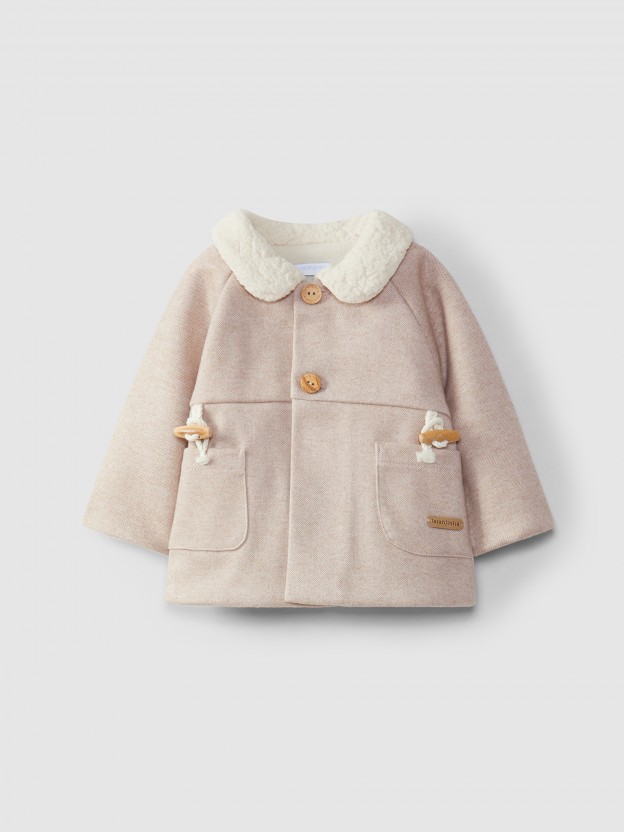 Coat with fur collar Coat with fur collar