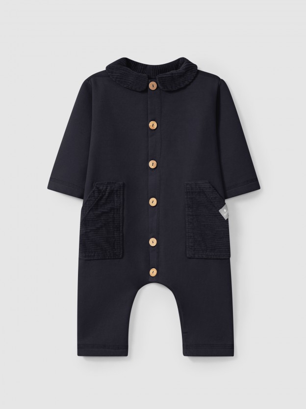 Romper with collar and pockets in ribbed velvet Romper with collar and pockets in ribbed velvet