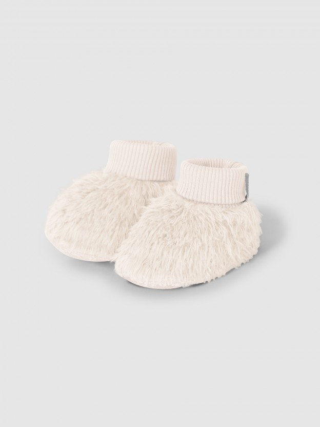 Booties in organic cotton fur Booties in organic cotton fur