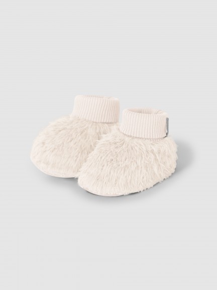 Booties in organic cotton fur Booties in organic cotton fur