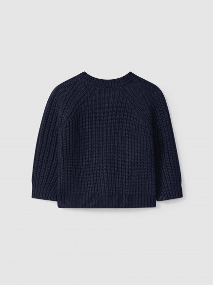 Knitted cardigan with a round neckline Knitted cardigan with a round neckline