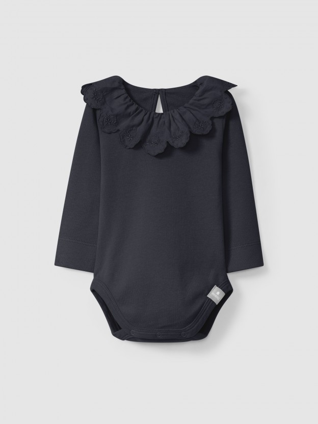 Body gola de folho bordado ingl�s