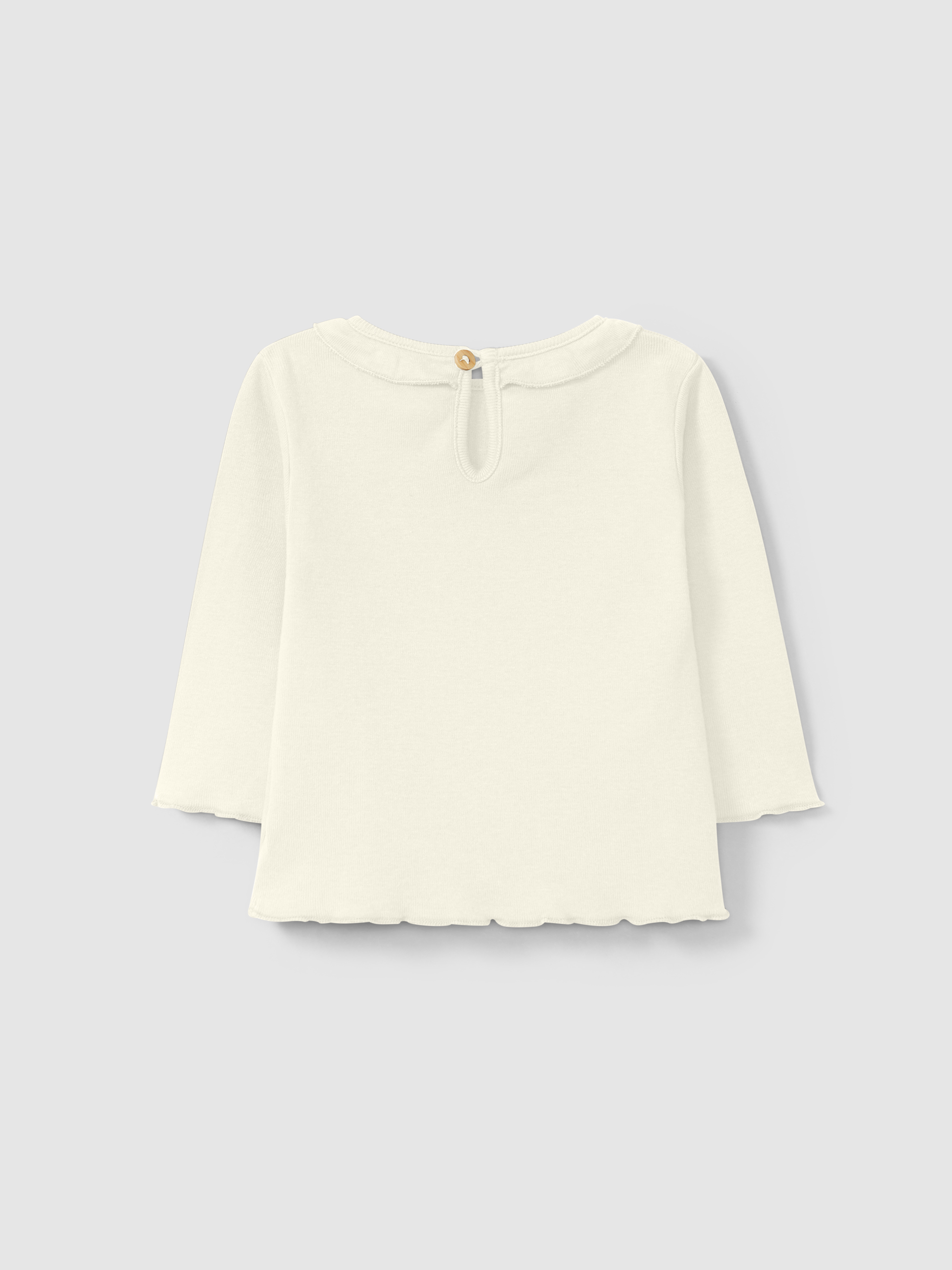 Longsleeve with ruffled collar