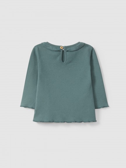 Longsleeve with ruffled collar Longsleeve with ruffled collar