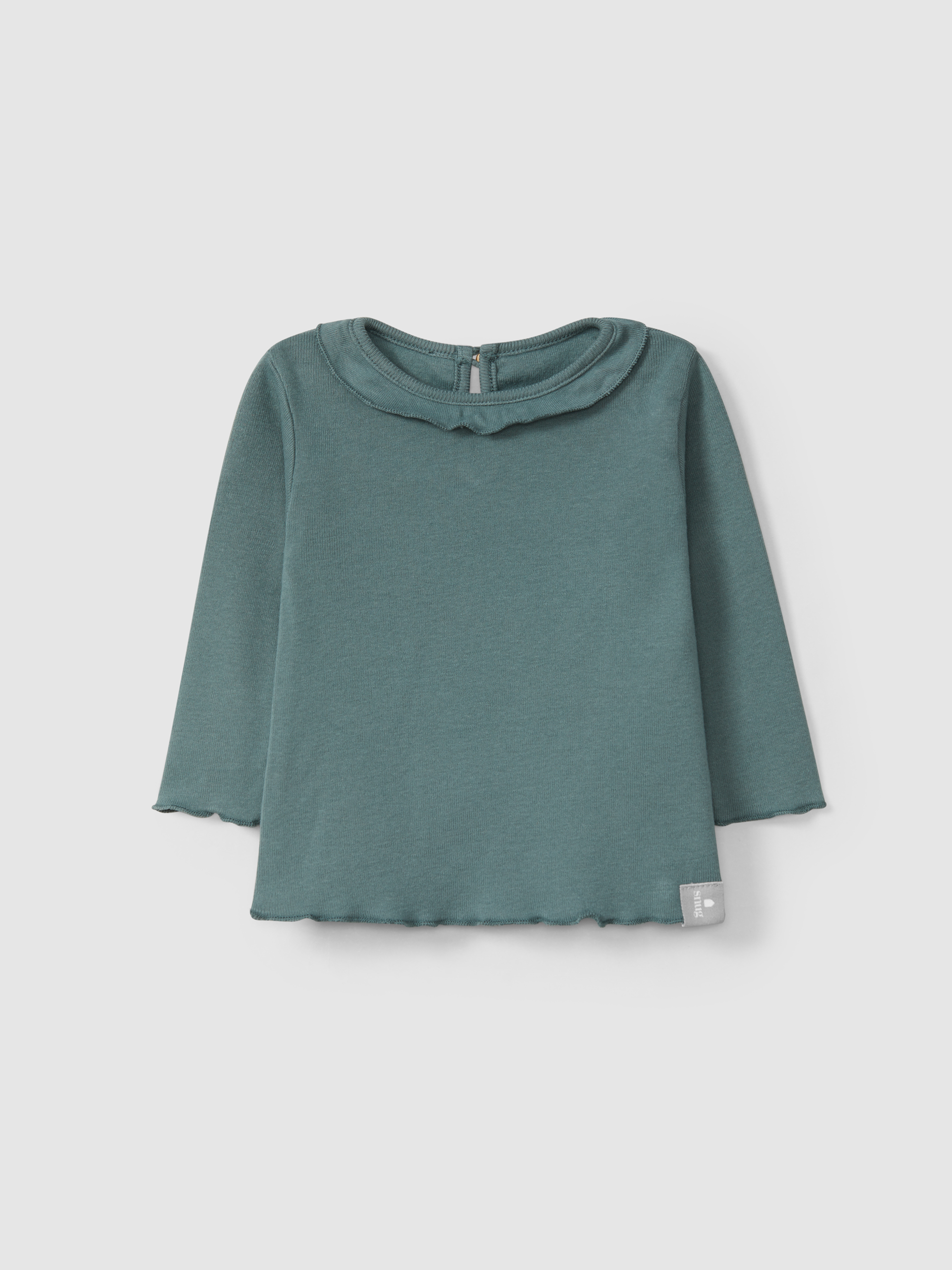 Longsleeve with ruffled collar