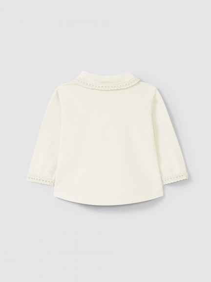 Longsleeve with lace detail Longsleeve with lace detail