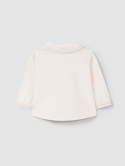Longsleeve with lace detail Longsleeve with lace detail