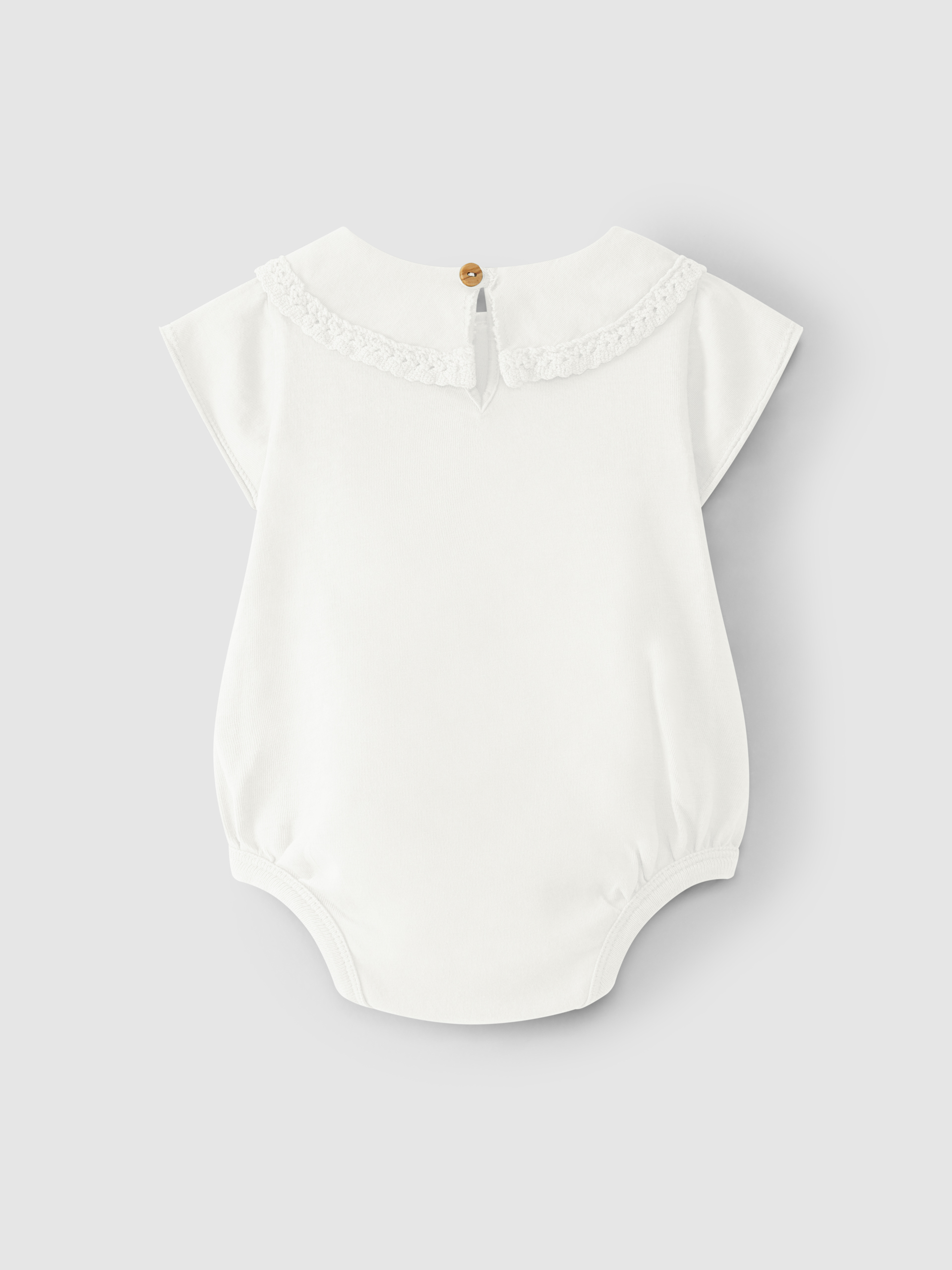 Body col en dentelle en crochet