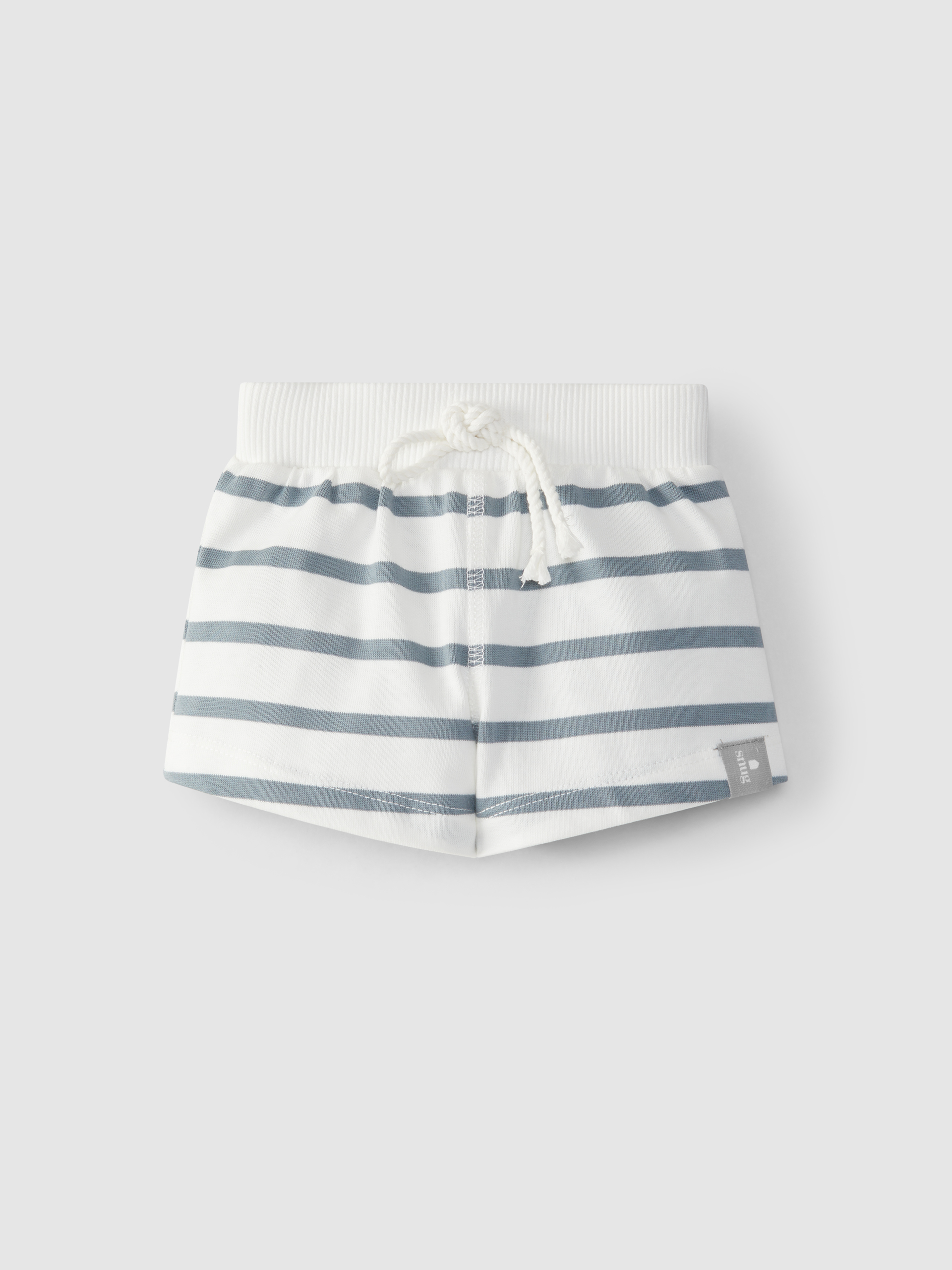 Pull-up shorts with stripes