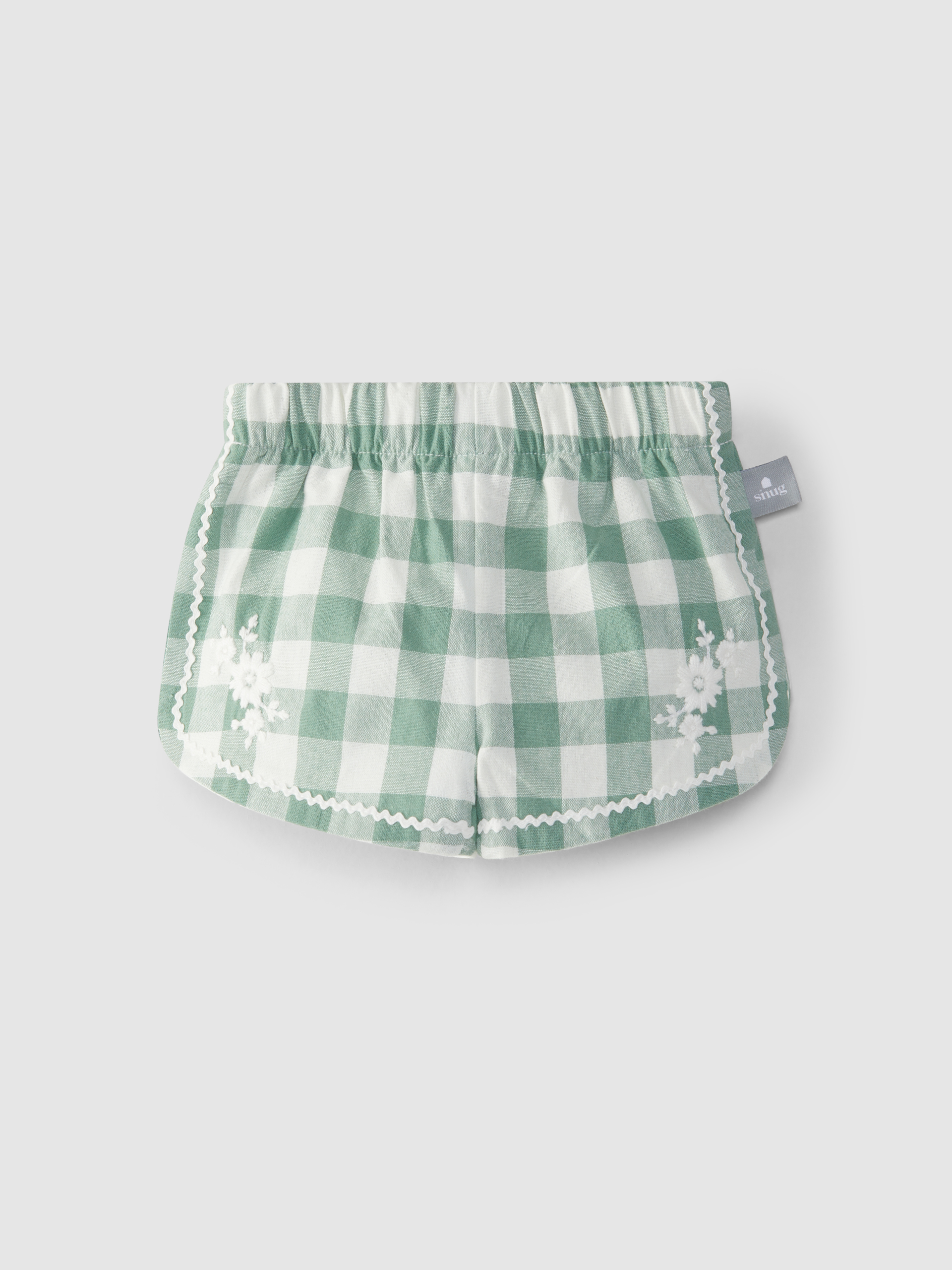 Pull-up shorts checkered with embroidery