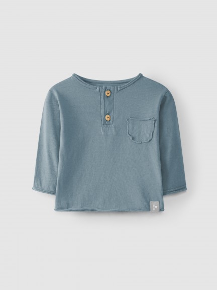 Plain longsleeve with pocket Plain longsleeve with pocket