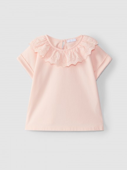 T-shirt gola de folho bordado