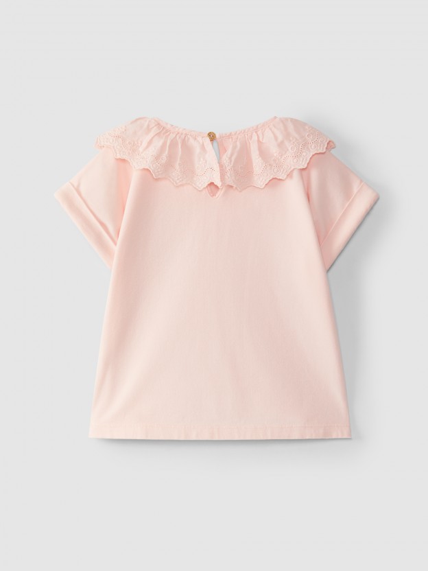 T-shirt � col � volant brod�