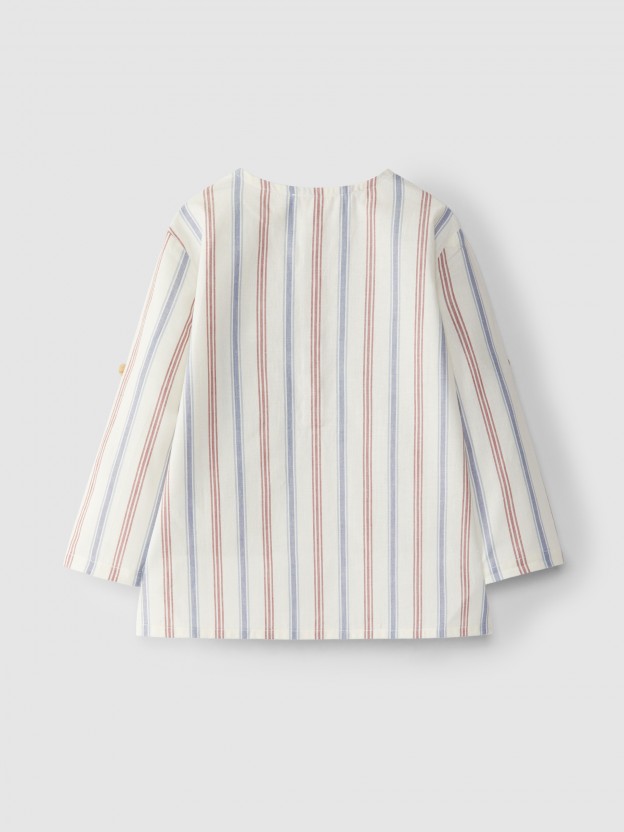 Camisa de riscas gola mao Camisa de riscas gola mao