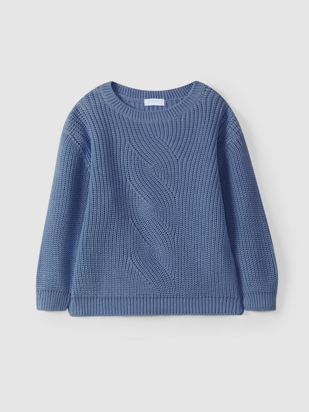 Jumper with knitted braid