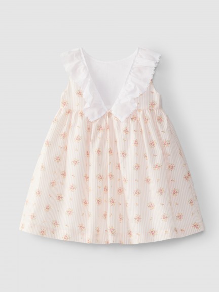 Vestido de flores con volante bordado inglés Vestido de flores con volante bordado inglés