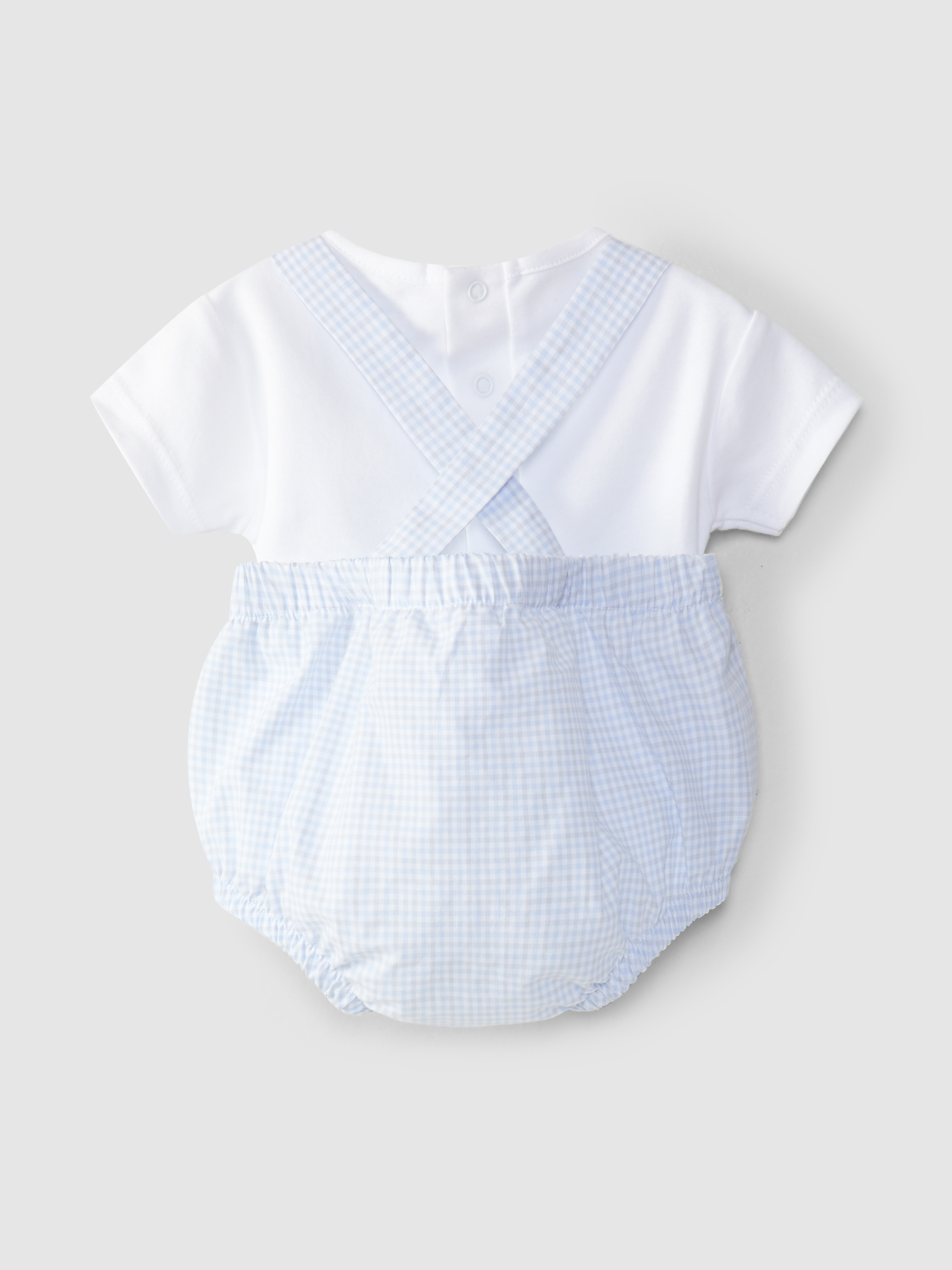 Conjunto de camiseta y bombacho a cuadros vichy