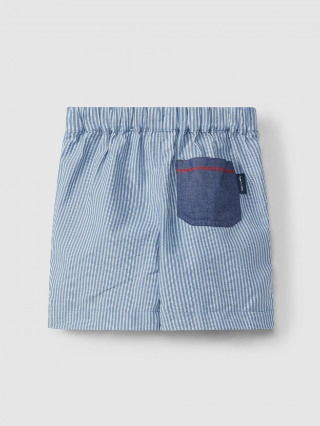Striped shorts seersucker effect with three pockets Striped shorts seersucker effect with three pockets