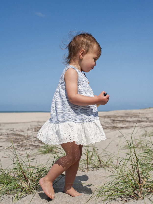 Dress in jersey with English embroidery ruffle Dress in jersey with English embroidery ruffle