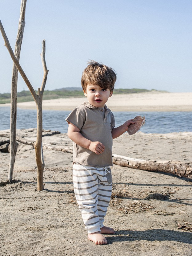 Pull-up pants with stripes Pull-up pants with stripes