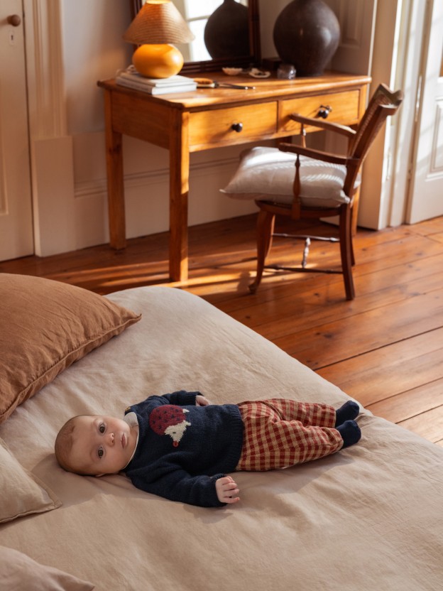 Cal�as pull-up em malha jacquard xadrez