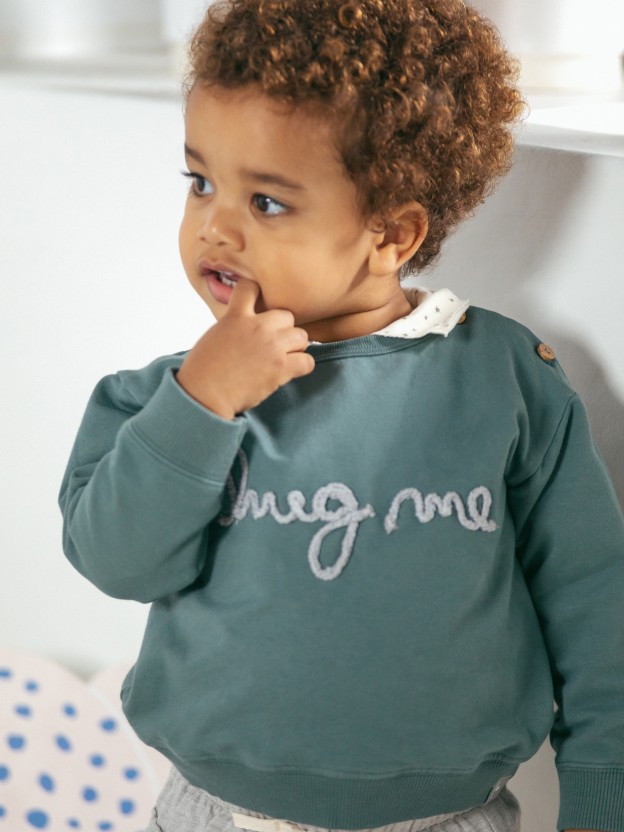 "Hug me" sweatshirt "Hug me" sweatshirt