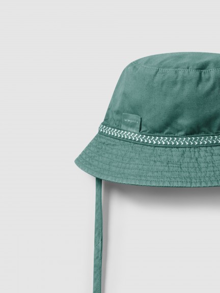 Reversible hat with decorative ribbon Reversible hat with decorative ribbon