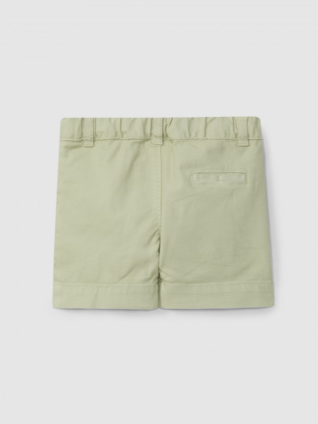Canvas shorts with three pockets Canvas shorts with three pockets