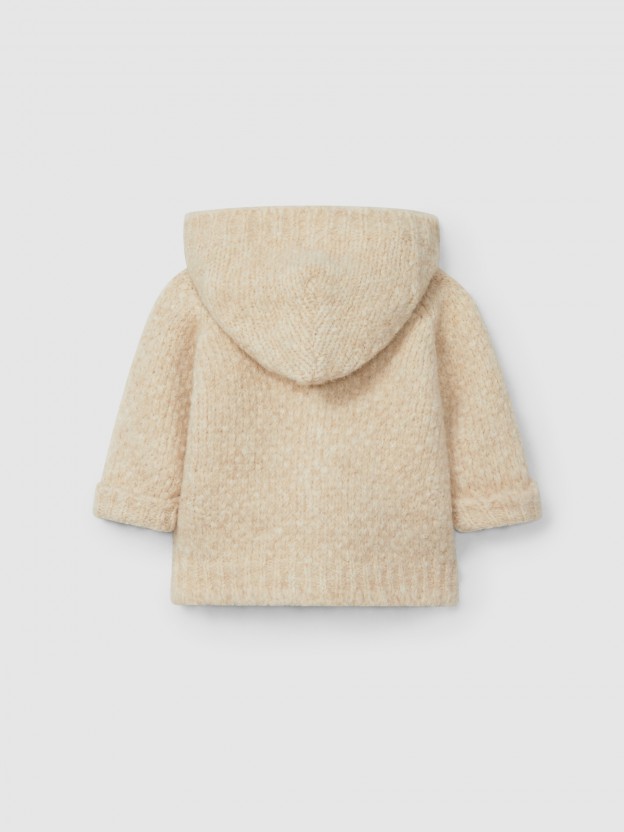 Gilet tricoté à capuche Gilet tricoté à capuche