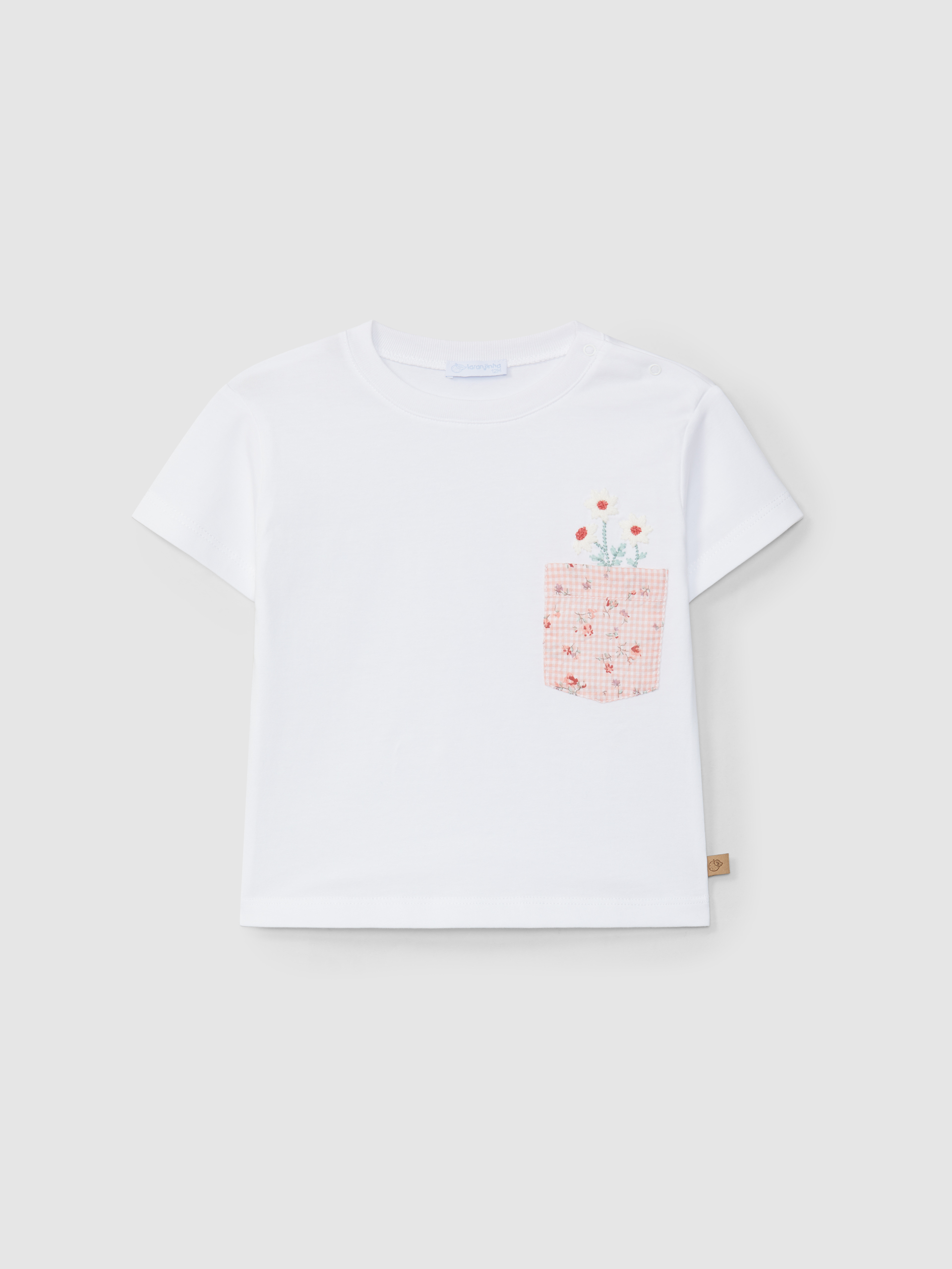 T-shirt avec poches et fleurs brodées