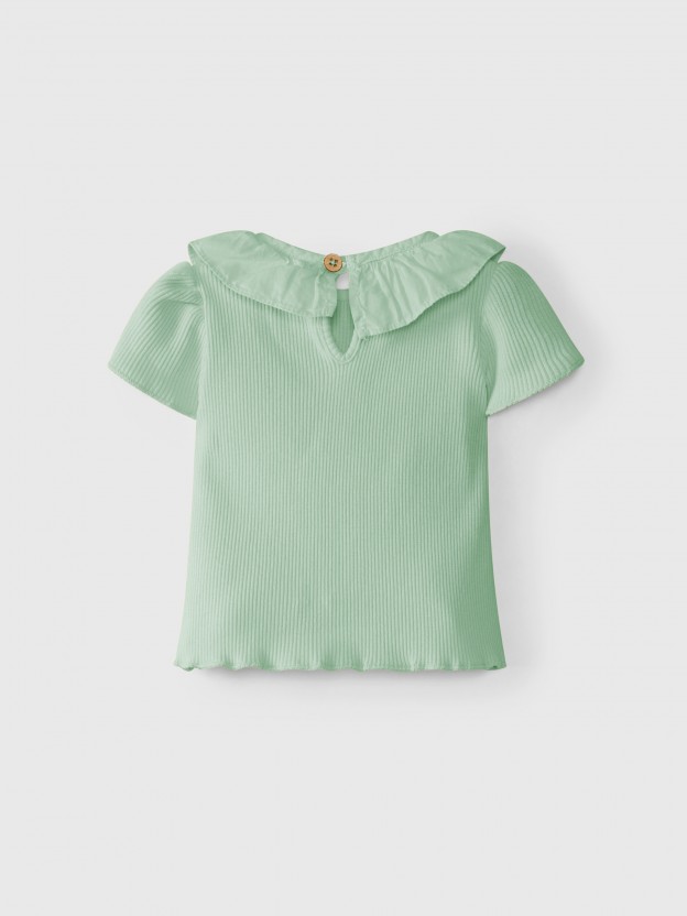 Camiseta punto acanalado cuello de volante Camiseta punto acanalado cuello de volante