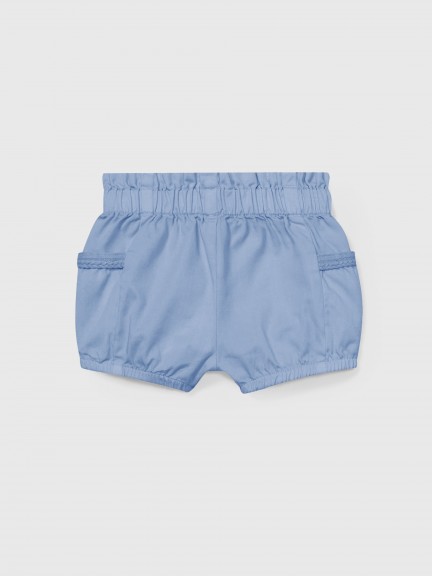 Pantalón corto pull-up sarga con bolsillos laterales Pantalón corto pull-up sarga con bolsillos laterales