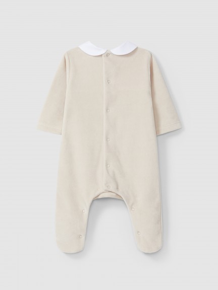 Babygrow in velvet with detail of pleats with embroidery Babygrow in velvet with detail of pleats with embroidery
