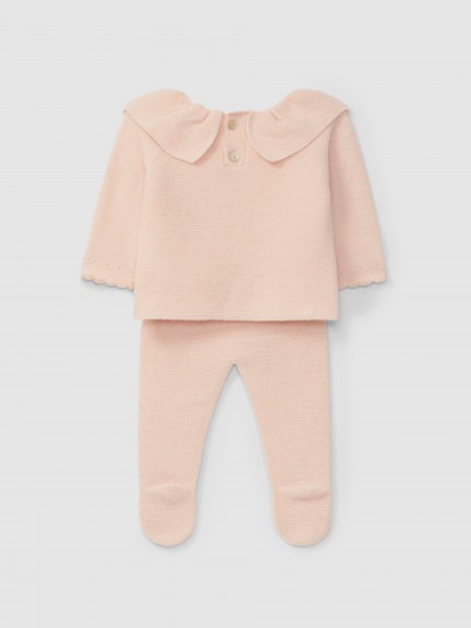 Knitted two-piece set with ruffled collar Knitted two-piece set with ruffled collar