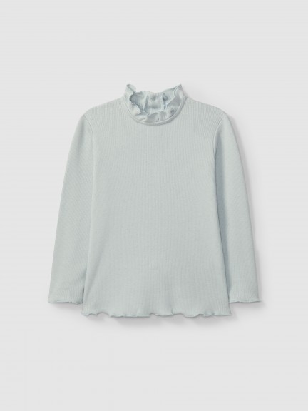 Longsleeve ruffled details Longsleeve ruffled details