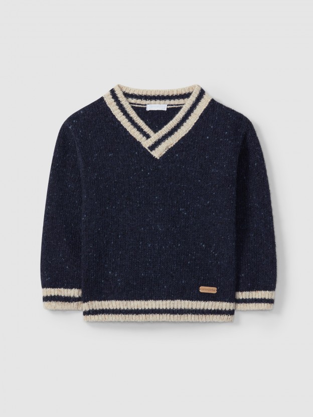 V-neck knitted jumper striped detail V-neck knitted jumper striped detail