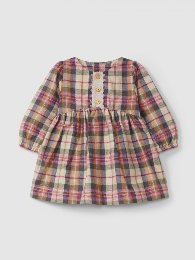 Robe à carreaux avec détail de dentelle Robe à carreaux avec détail de dentelle