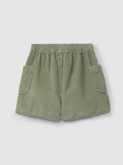 Pantalón corto de pana con detalle decorativo Pantalón corto de pana con detalle decorativo