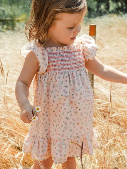 Vestido estampado floral con smocks Vestido estampado floral con smocks