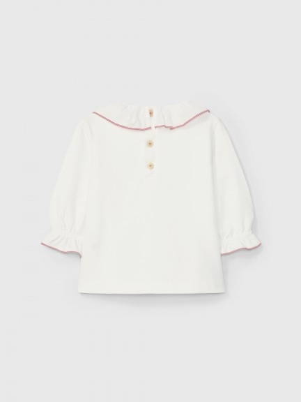 Longsleeve with ruffled collar Longsleeve with ruffled collar