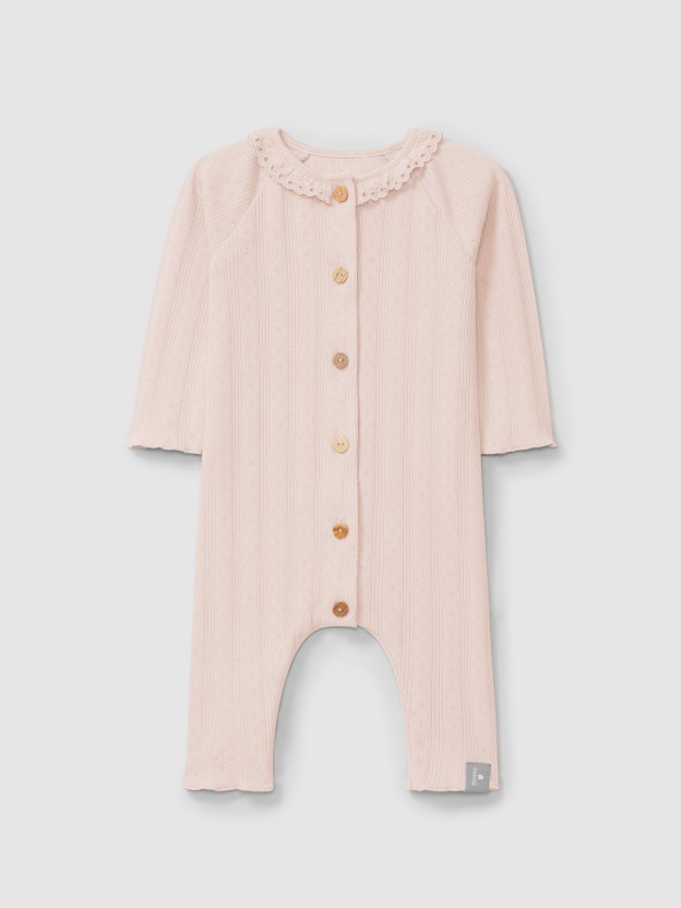 Ensemble ajouré avec broderie anglaise Ensemble ajouré avec broderie anglaise