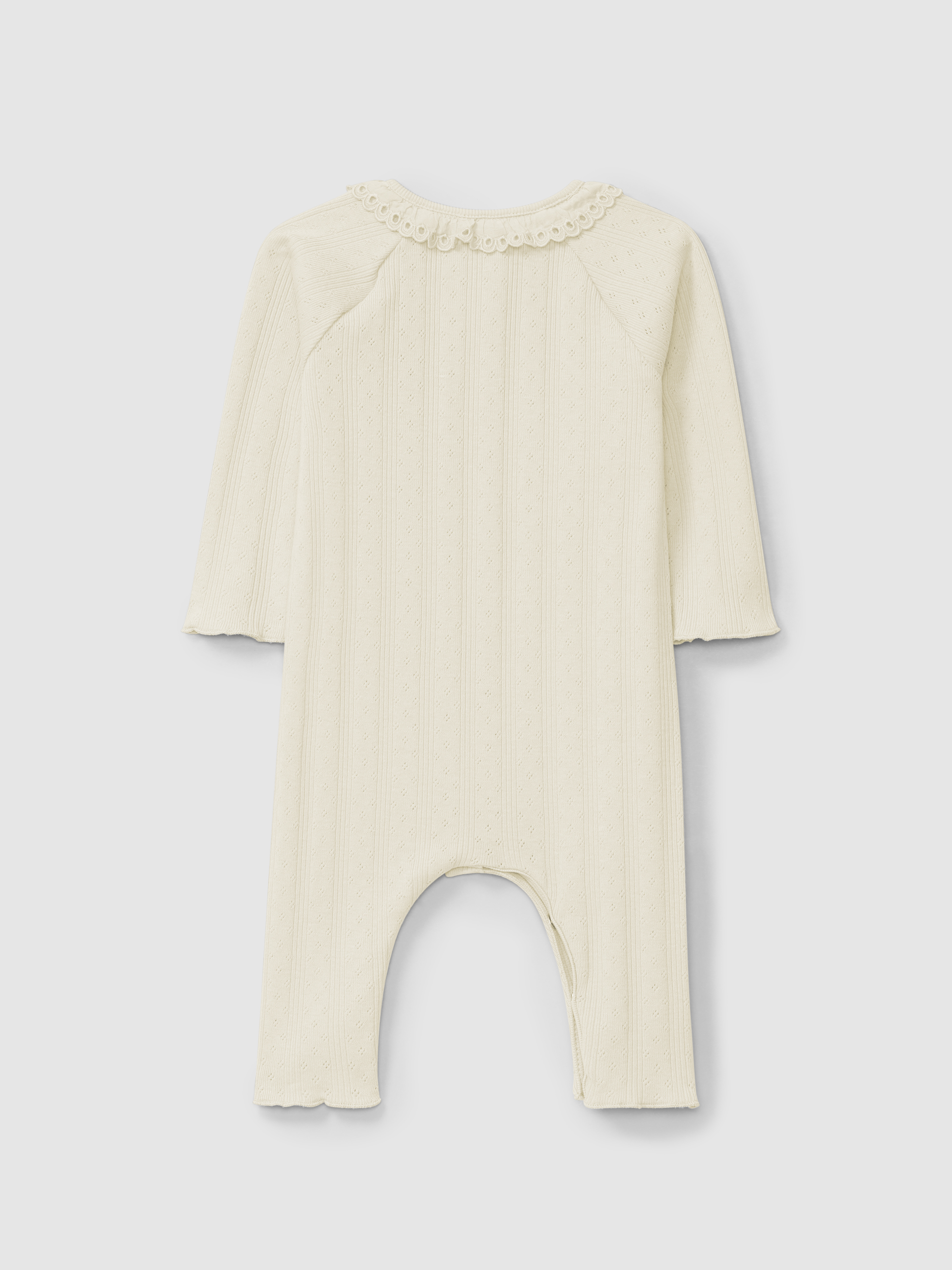 Ensemble ajouré avec broderie anglaise