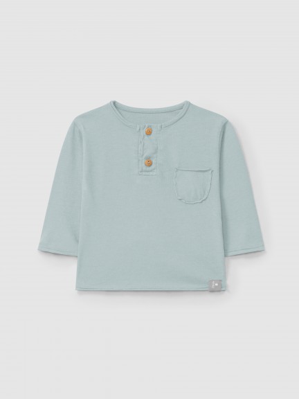 Plain longsleeve with pocket Plain longsleeve with pocket