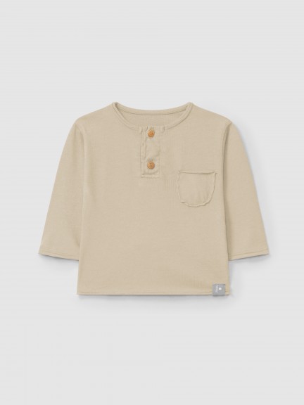 Plain longsleeve with pocket Plain longsleeve with pocket