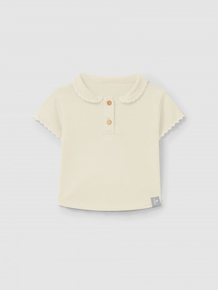 Polo liso com detalhe de espiguilha Polo liso com detalhe de espiguilha