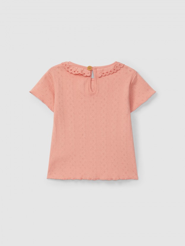 T-shirt ajour com gola de folho bordado inglês T-shirt ajour com gola de folho bordado inglês