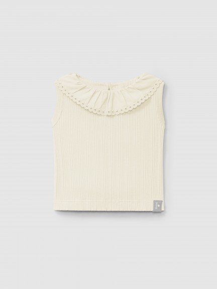 Camiseta de punto acanalado y cuello bordado ingl�s.