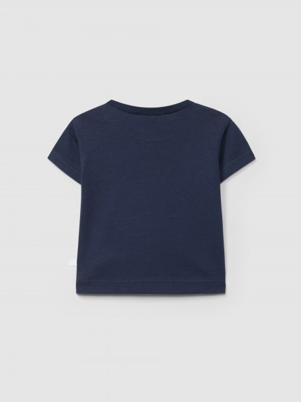 T-shirt boat T-shirt boat
